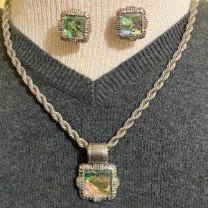 Chucky chain with Abalone pendent, matching pierced earrings